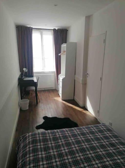 Appartement Cosy A Deux Pas De La Gare لافال المظهر الخارجي الصورة